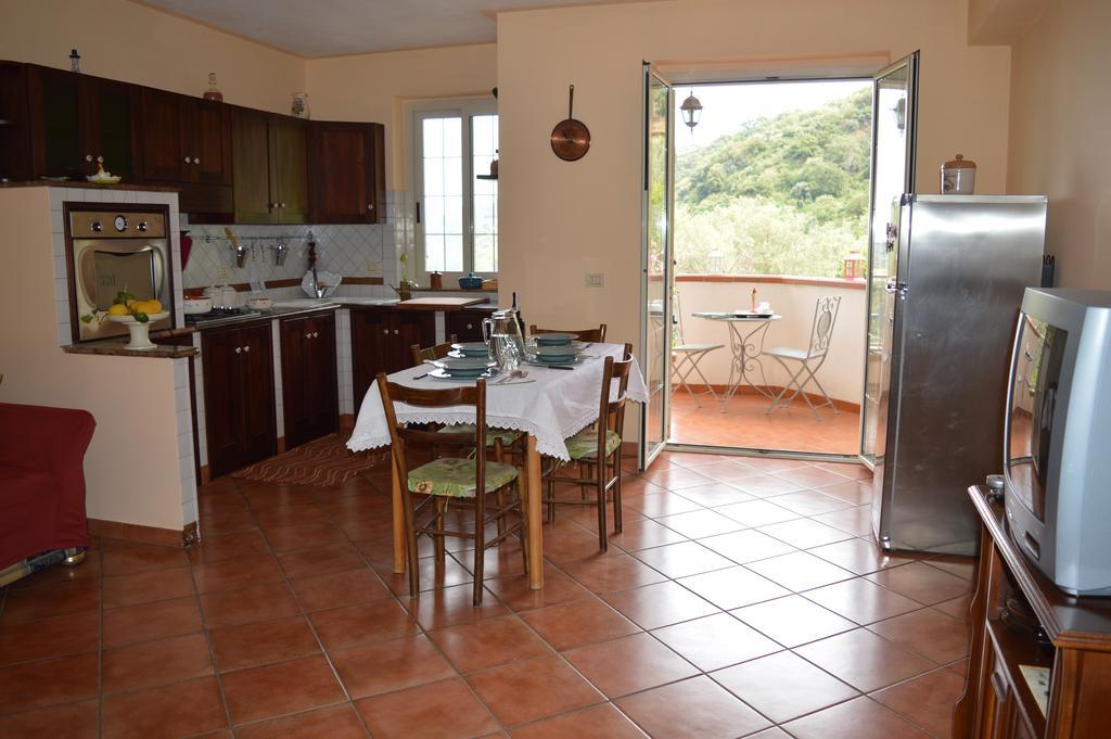Ferienwohnung La Casa Di Giulia Forza dʼAgro Exterior foto