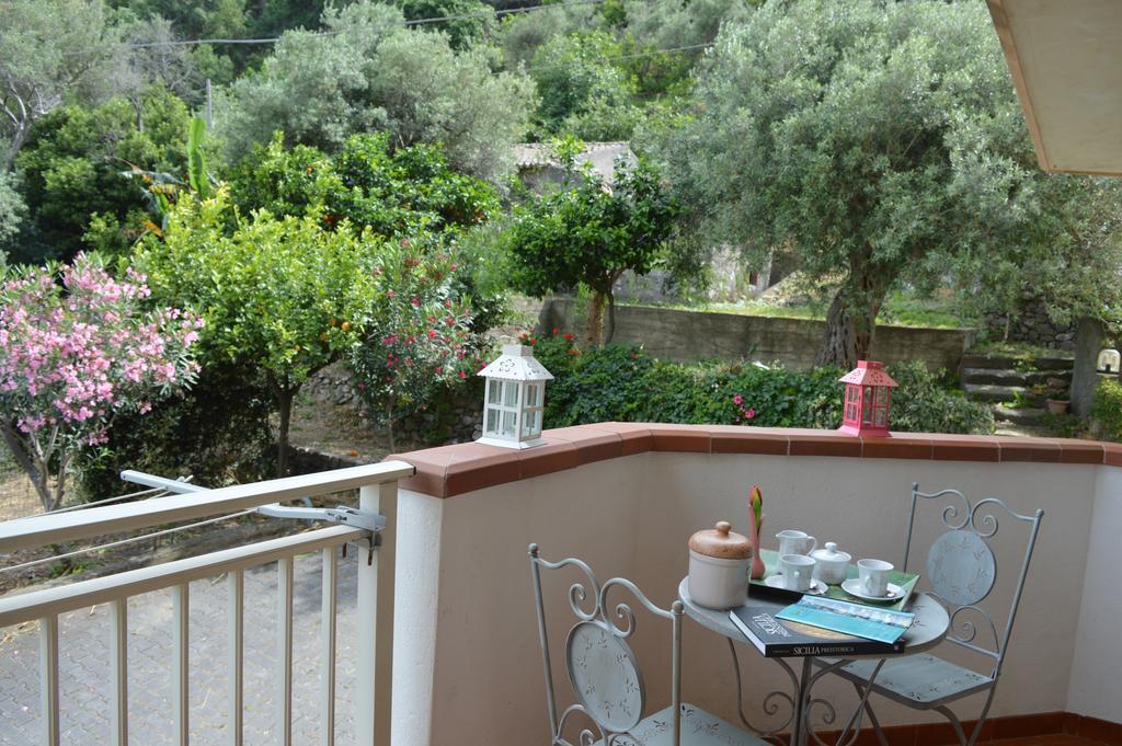 Ferienwohnung La Casa Di Giulia Forza dʼAgro Exterior foto